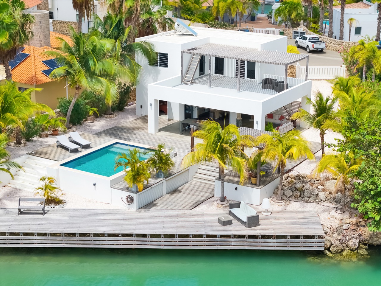 Villa Tortuga - Waterfront, Private Pool
