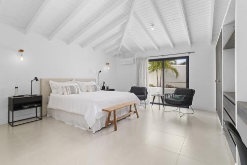 crown_villas_19-true_media_culture-29